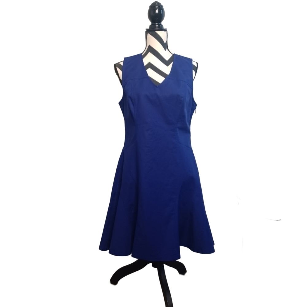 Derek Lam 10 Crosby Fit & Flare Sleeveless V-Neck Dress - Picture 2 of 16
